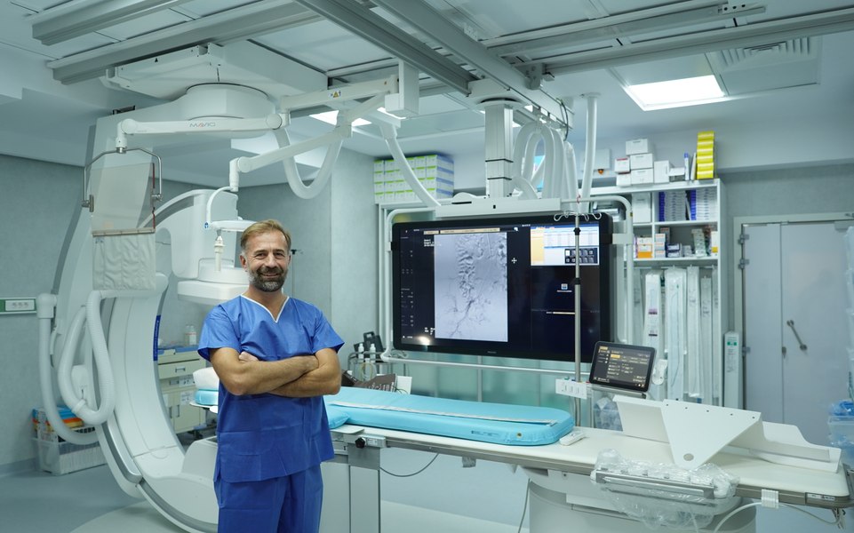 Dr. Rareș Nechifor: „Suntem pe locul 1 în Europa la numărul de embolizări de fibroame uterine efectuate cu succes“