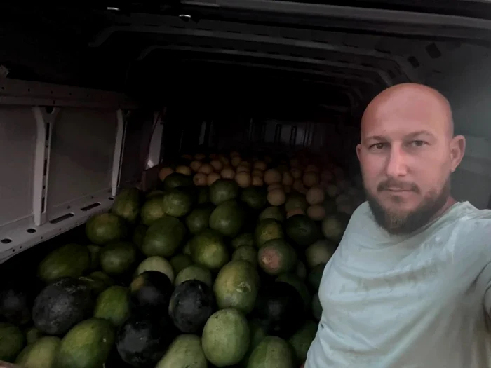 Ionuţ Crăciun, campion  la cultivarea lubeniţei. Fotografii: Arhivă personală