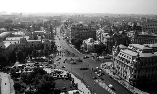 Piața Universității – sediul sufletului bucureștean jpeg