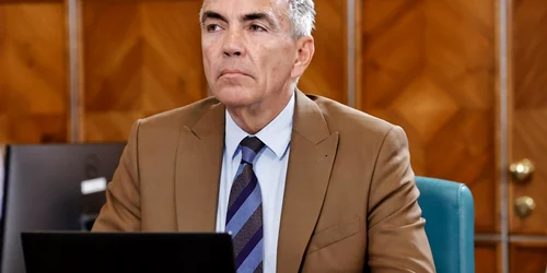 dragos anastasiu vicepremier foto fb jpg