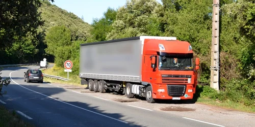 camion abandonat franta FOTO Midi Libre