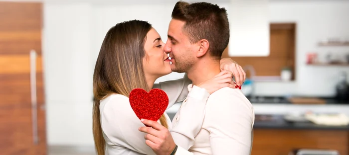 
    Atunci când vorbim despre o relație, pasiunea este cheia care face ca relația să funcționezefoto: 123RF  