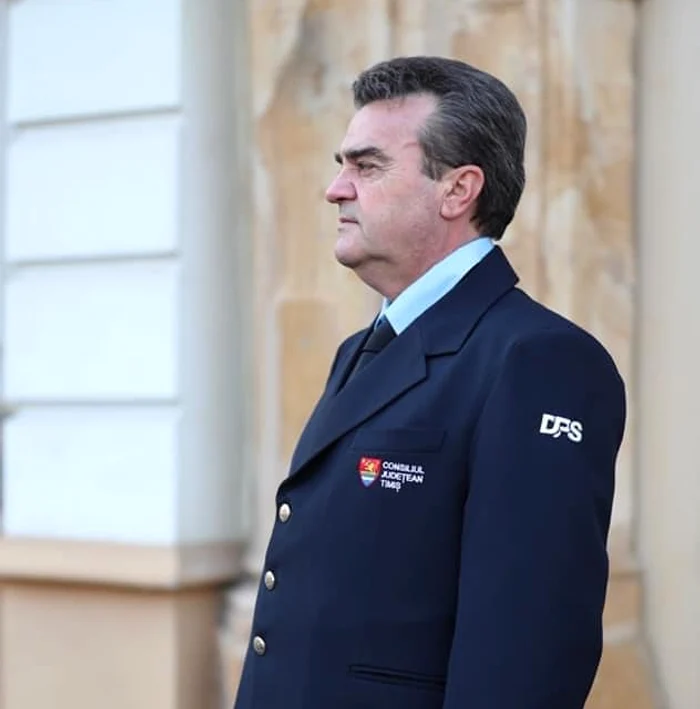 Uniforme noi pentru personalul de pază FOTO CJ Timiș
