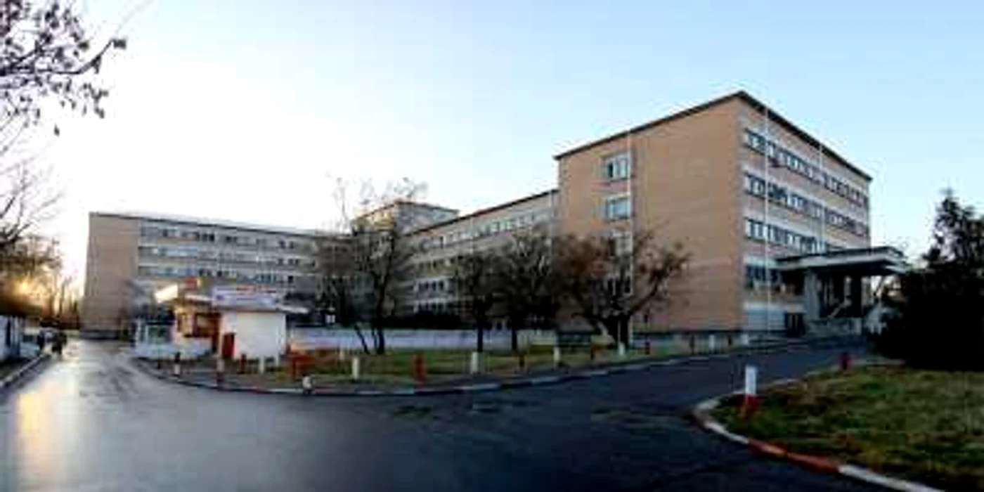 Un copil a murit la naştere după ce medicul de la Caritas i-a strivit cutia craniană cu forcepsul