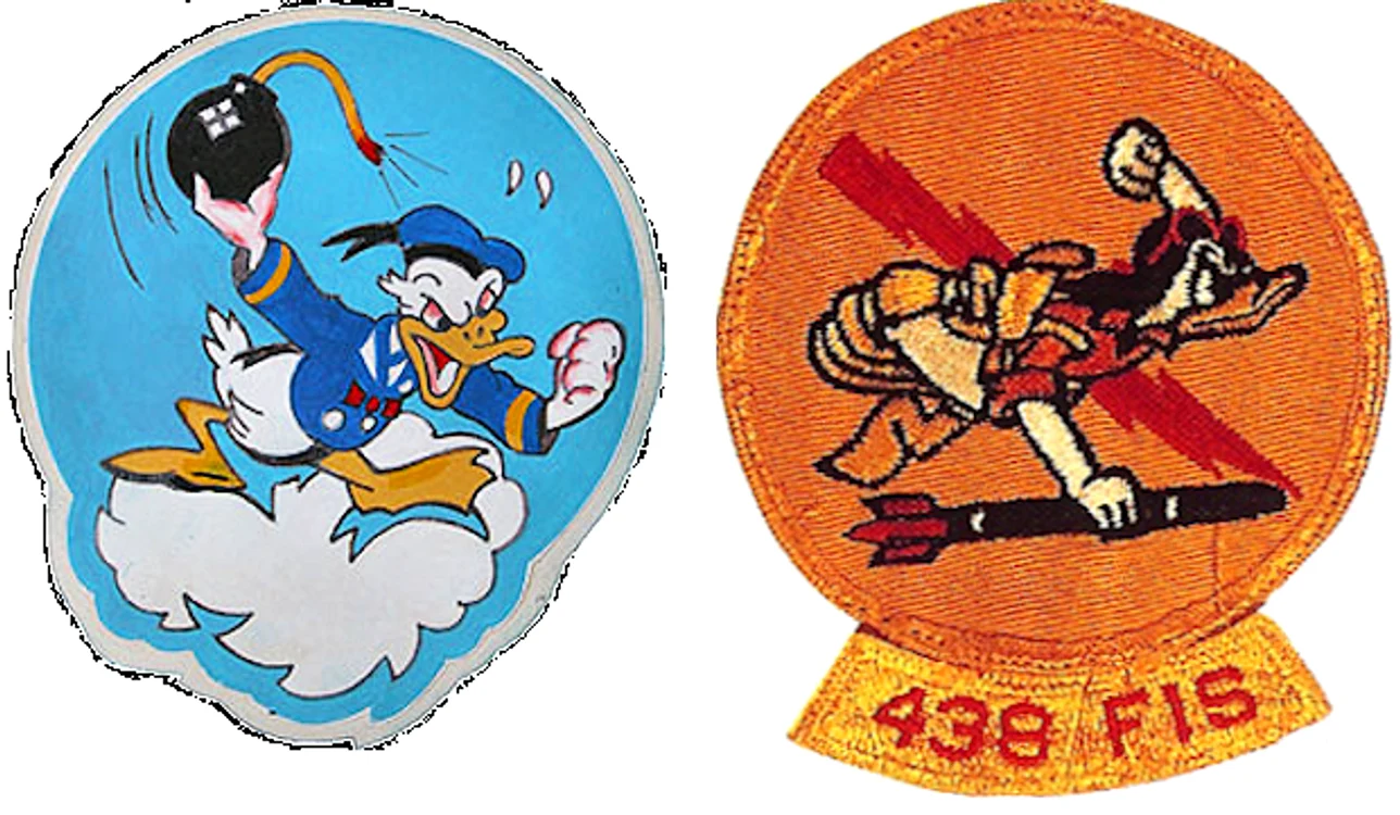 2 Enblema  Escadrila 531 bombardiere si Escadrila 438 avioade de vanatoare interceptie jpg png