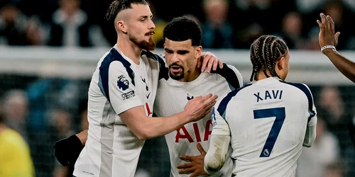 radu dragusin fb tottenham Hotspur jpg