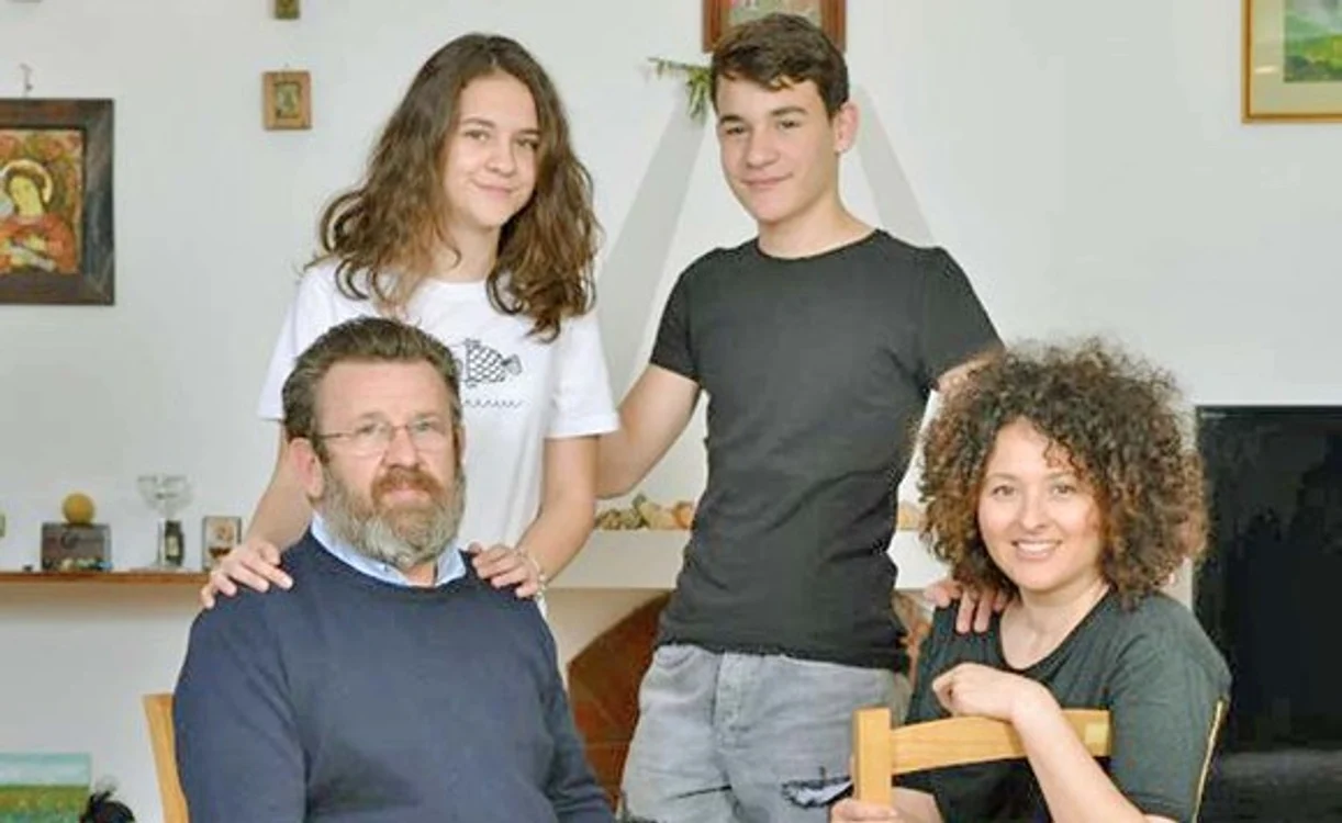 
    Au divorțat soții Titieni? Iată primele detalii care duc cu gândul la acest lucru!Foto: Arhivă Click  