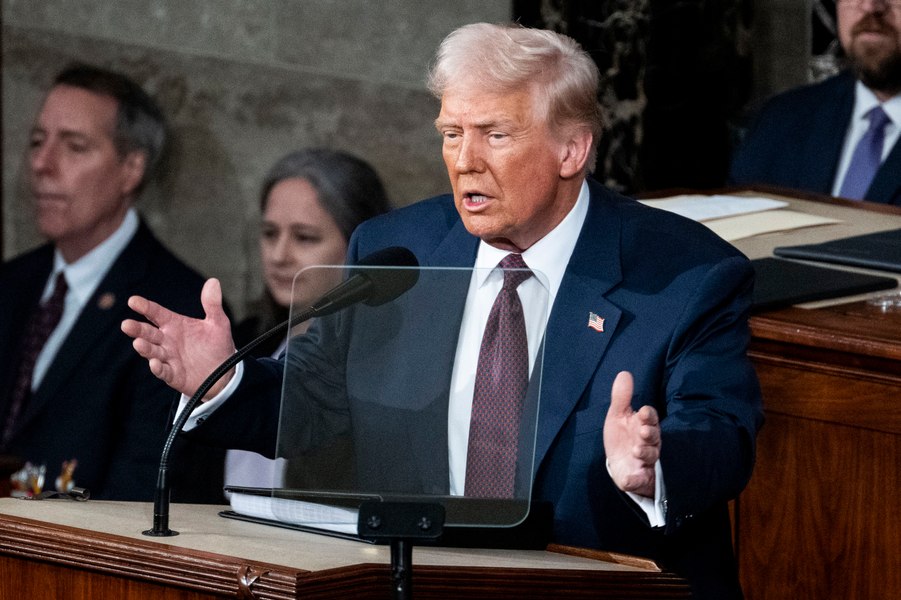 Reacția lui Trump după ce un jurnalist a primit informații militare secrete despre un atac