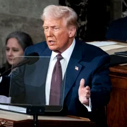 Donald Trump a vorbit despre Ucraina la finalul discursului FOTO Profimedia