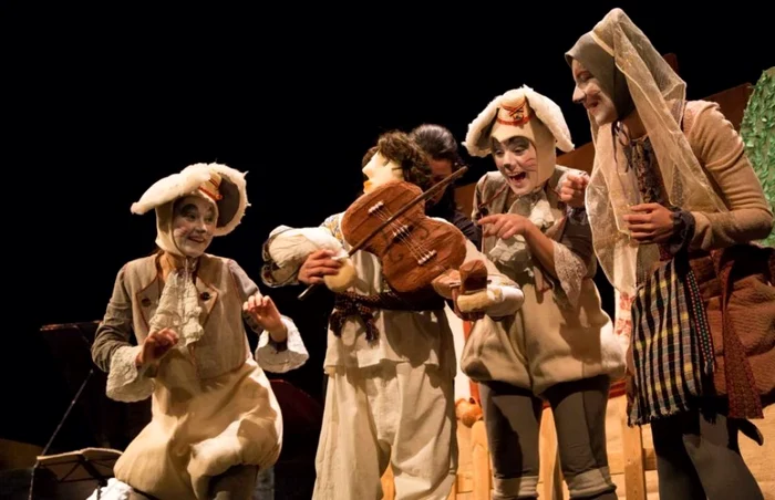 Scenă din spectacolul „Copilăria lui Enescu“, care se va desfăşura pe 12 şi 13 septembrie, de la ora 11.00, la Sala Studio a Teatrului Odeon. Foto: festivalenescu.ro
