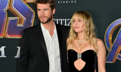 Miley Cyrus si Liam jpg