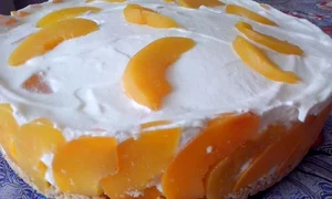 prajitura cu piersici fara coacere 0 jpeg