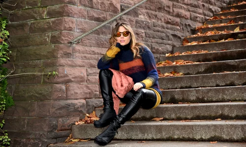 Laura Cosoi 04 5 jpeg