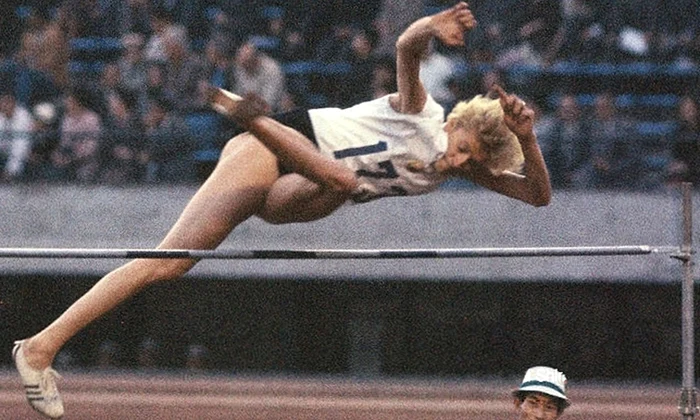 Iolanda Balaș, la Jocurile Olimpice de la Tokyo, în 1964
