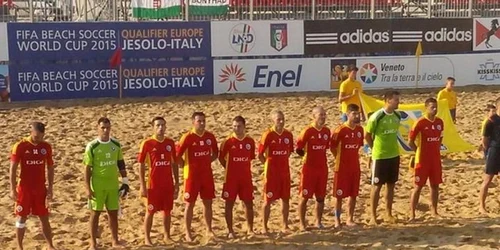 Fotbal pe plaja