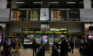 aeroportul otopeni tabela plecari foto mediafax