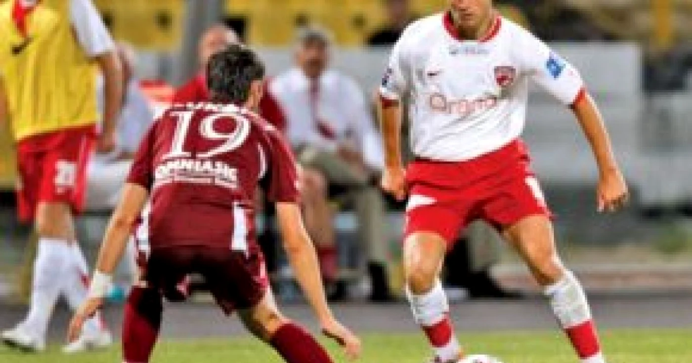 FOTBAL: Ganea, Bratu şi N'Doye nu fac deplasarea în Portugalia