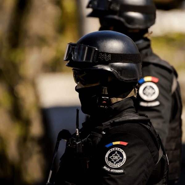 Potențial terorist, expulzat din România la cererea SRI