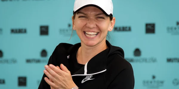 Simona Halep (Facebook) jpg