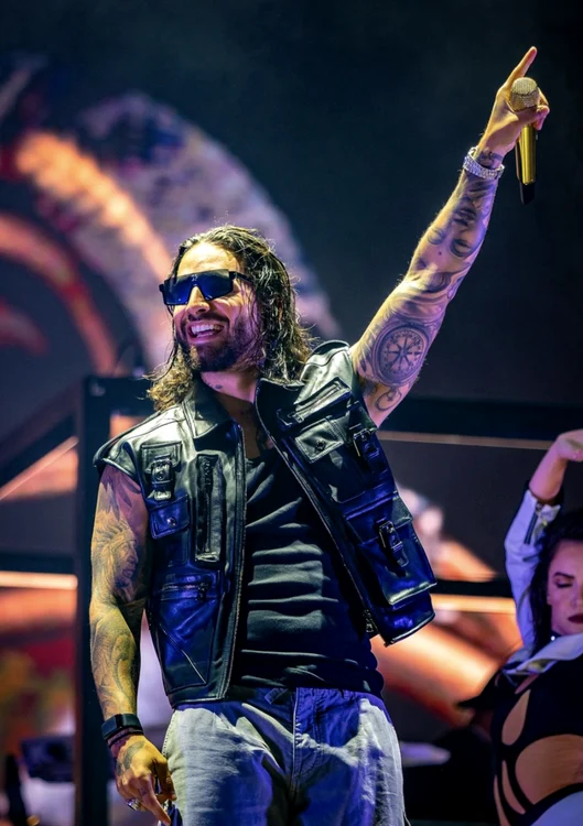 Maluma la Neversea 1 png