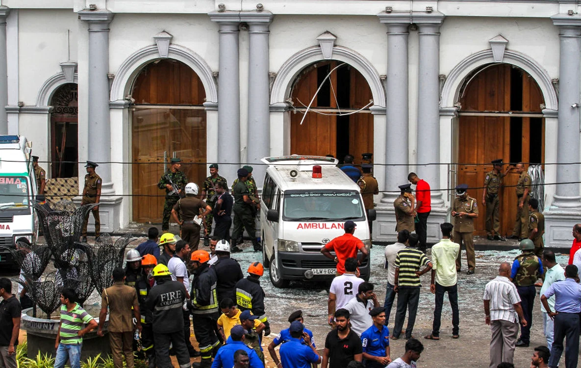 Copiii români și profesorul lor se aflau la un schimb de experiență în Sri Lanka, la momentul atentatelorFoto: Getty