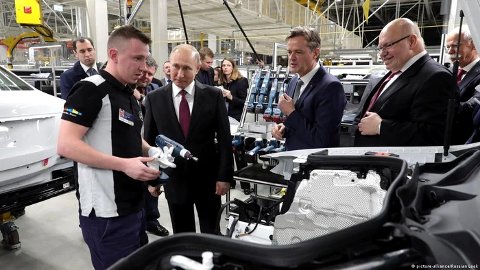 Aprilie 2019: Vladimir Putin în vizită la fabrica Mercedes-Benz din regiunea Moscova