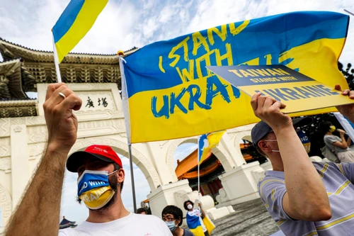 Manifestatie alaturi de Ucraina FOTO EPA-EFE