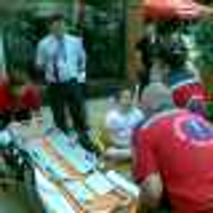 Fetiţă de 10 ani, călcată de maşină în parcarea McDonald’s din Constanţa FOTO / VIDEO