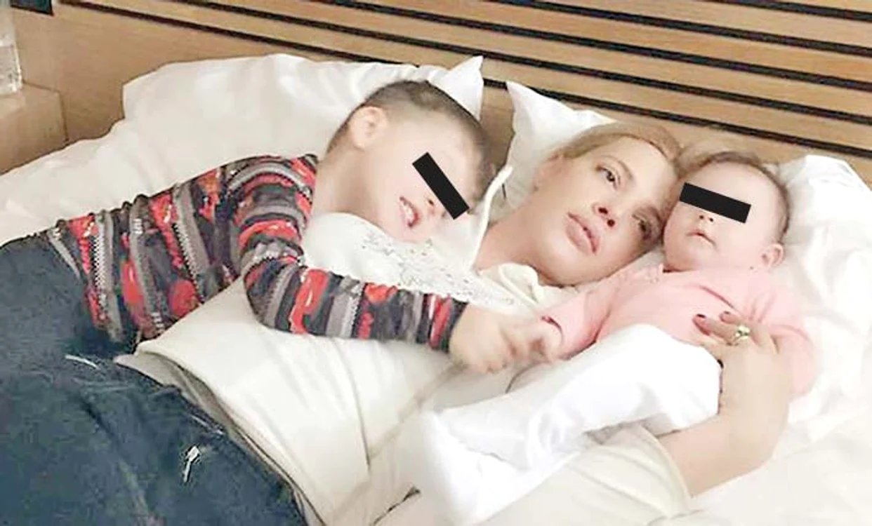 Alina Vidican, George şi Gloria