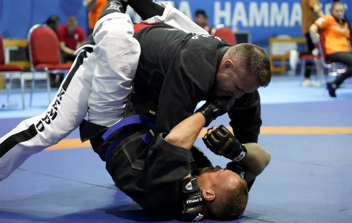 Cătălin, în drumul spre o nouă victorie. FOTOGRAFII: Arhivă personală