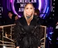 Jennifer Lopez, show incendiar la American Music Awards