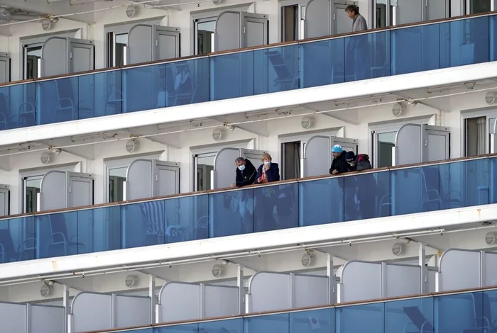 Pasagerii se află în carantină și nu au voie să părăsească vasul