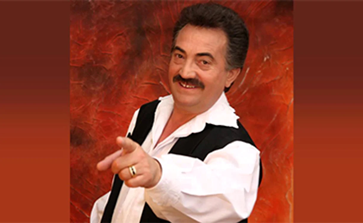 
    Petrică e un om gospodar  