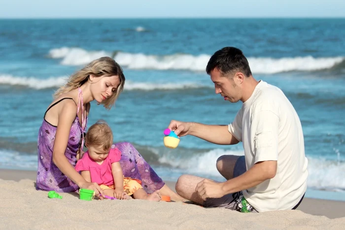 Părinţii trebuie să respecte programul de odihnă al copilului/FOTO www.holidayhypermarket.co.uk
