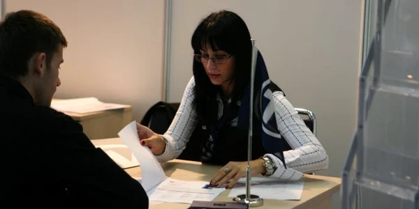 Banca vă poate pune poprire pe salariu