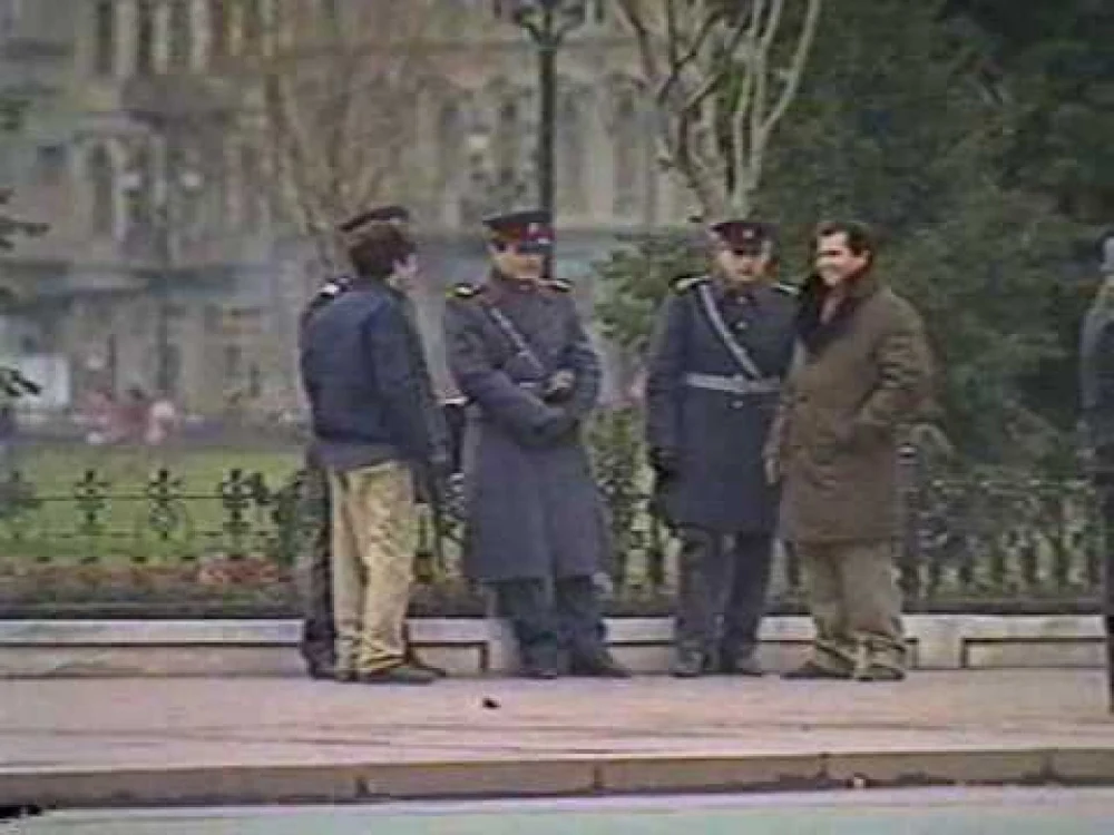 Ce lefuri aveau securiștii din România în anii de glorie ai comunismului. Regimul îi recompensa cu salarii mai mari decât în Armată