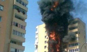 incendiu puternic bucurestii noi 465x390 78328900 jpeg