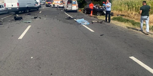 slobozia accident cumplit pe dn 2FOTO isu ialomita