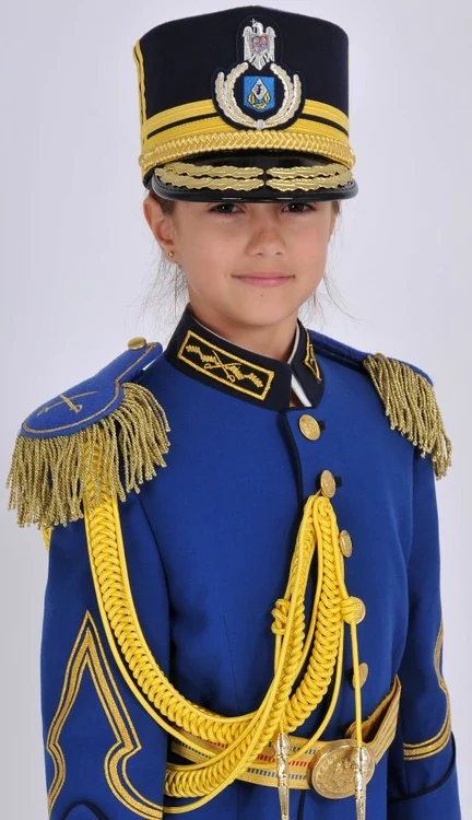 
    Anne Marie Bontea, de 10 ani, a câştigat 11 concursuri de călărie  