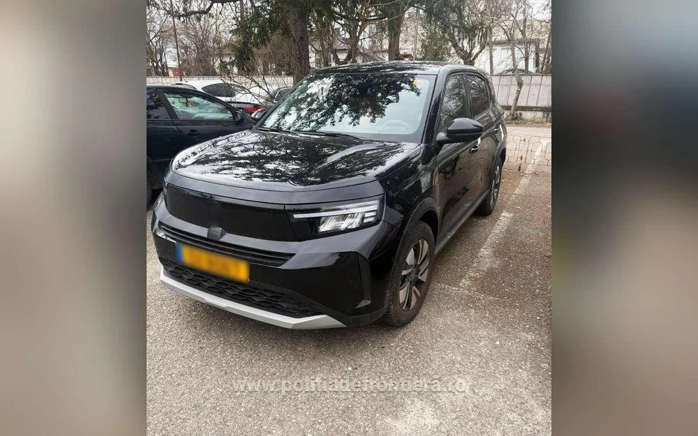 Un șofer român, care venea din Bulgaria, a rămas fără mașina de 40.000 de euro. Era căutată pentru confiscare de poliția din Luxemburg