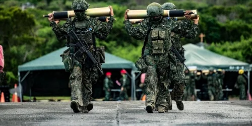 taiwan exercitii militare foto x jpeg