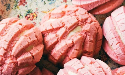 Cum faci conchas, ruloul tradiţional mexican de pâine dulce jpeg