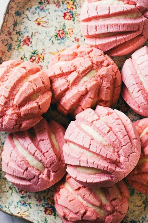 Cum faci conchas, ruloul tradiţional mexican de pâine dulce jpeg