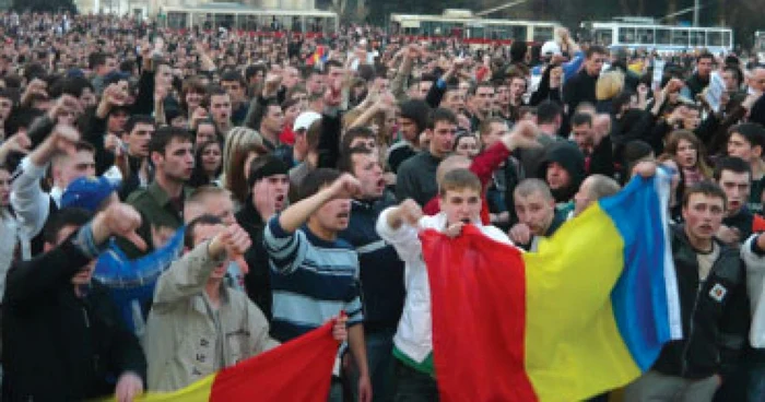 VIDEO "Cutia Neagră": Imagini şocante cu protestele din R. Moldova