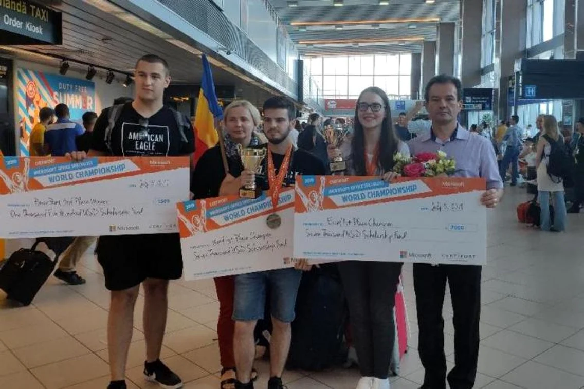 mihaela florea campioana mondiala Microsoft Office  Brăila 8