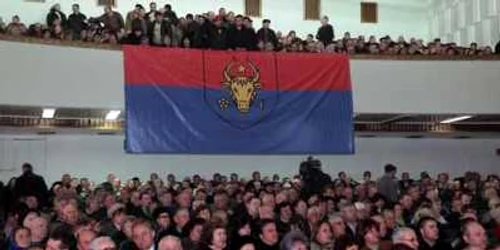 FOTO: www.gzt.md Ședința Congresului Civic convocată de comuniști la Bălți