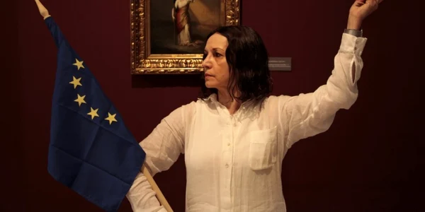 Magda Cârneci