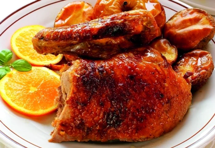 
    Rata cu portocale este considerata unul dintre cele mai fine preparate din lume.clickpoftabuna.ro  