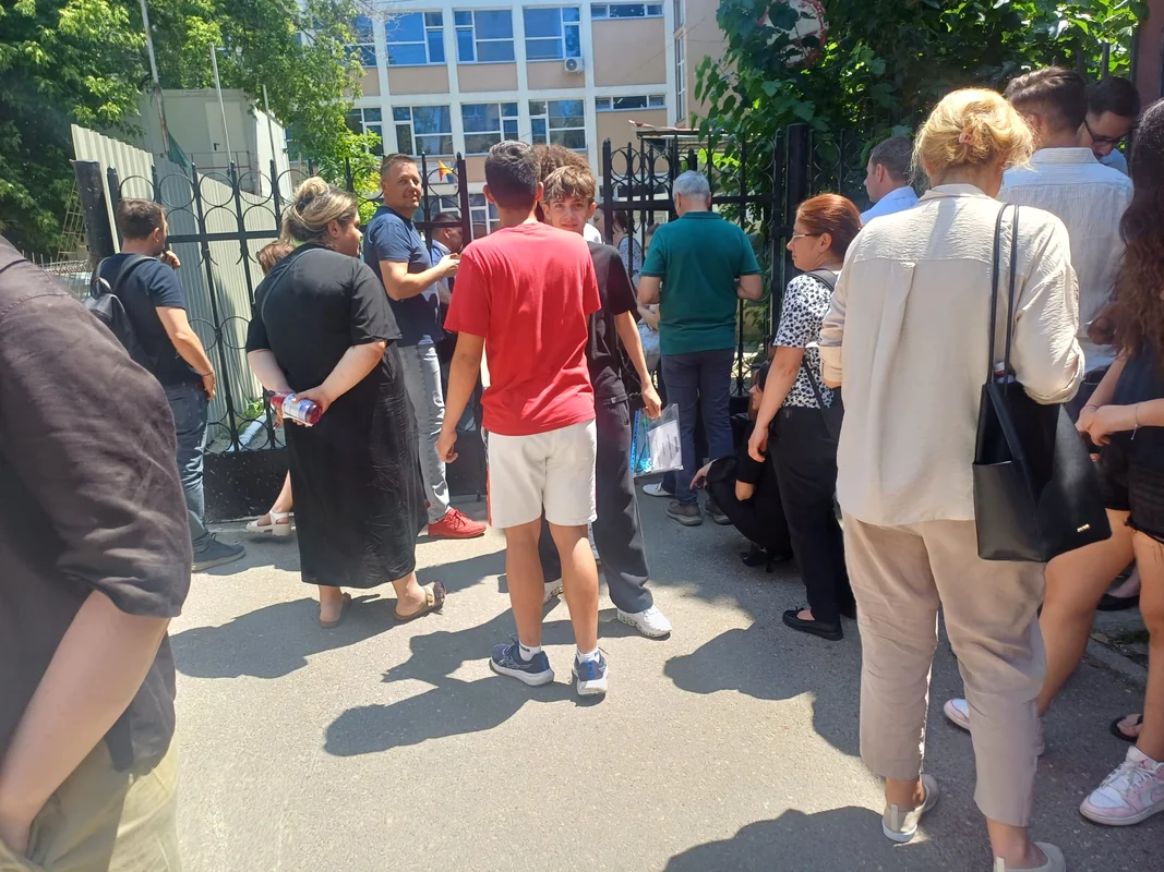 Elevii de clasa a VIII-a au avut prima probă a Evaluării Naționale Foto: Click!