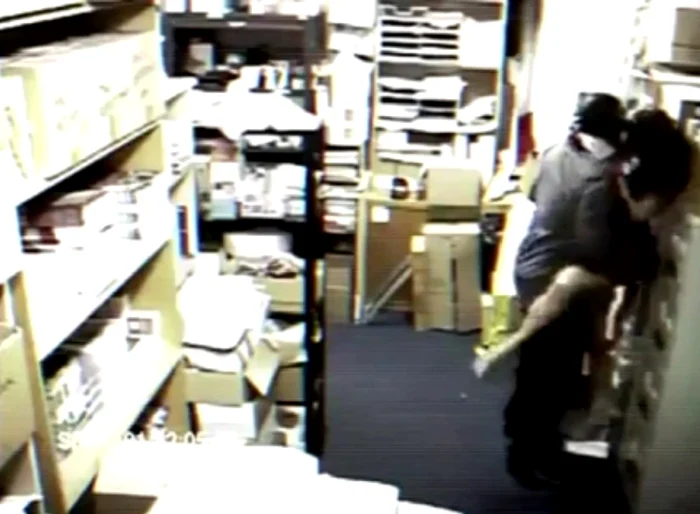 
    Cei doi credeau că vor avea parte de o partidă fierbinte de sexcaptură video  